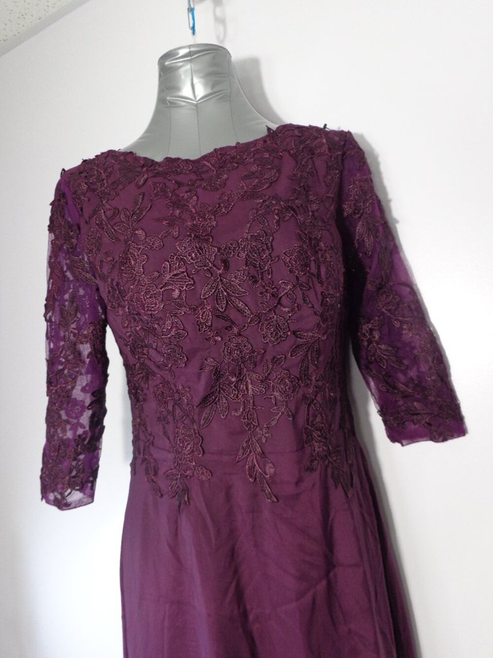 MISSACC Womens Purple 3/4 Sleeve Lace Embroidery Formal Evening Gown Sz M - NWT - Picture 3 of 11